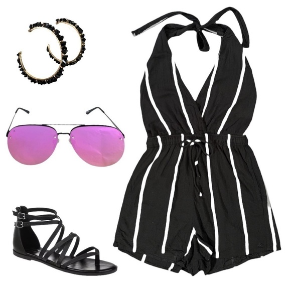 Volcom Coco Black and White Striped Halter Romper sz S - Picture 9 of 12